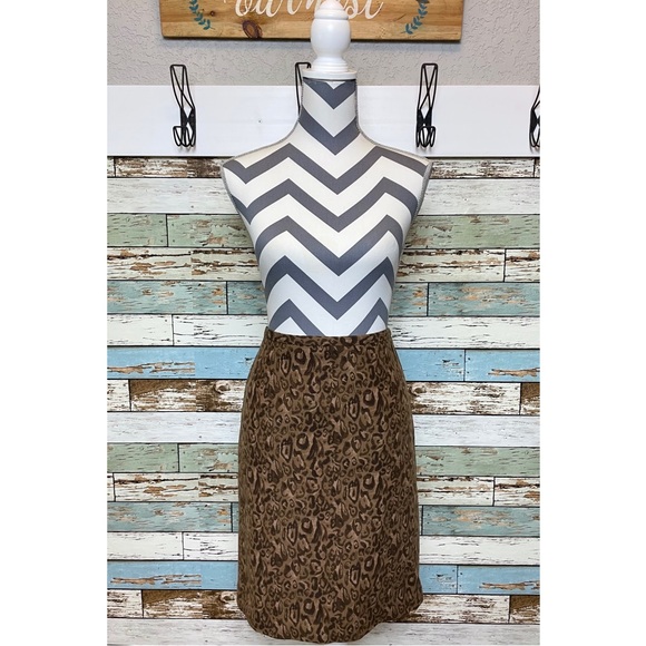 Women's Ann Taylor Loft 100% Wool Leopard Animal Print Pencil Pencil Size 8 - Picture 1 of 4